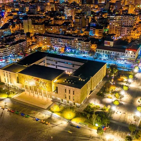 Chic Tirana